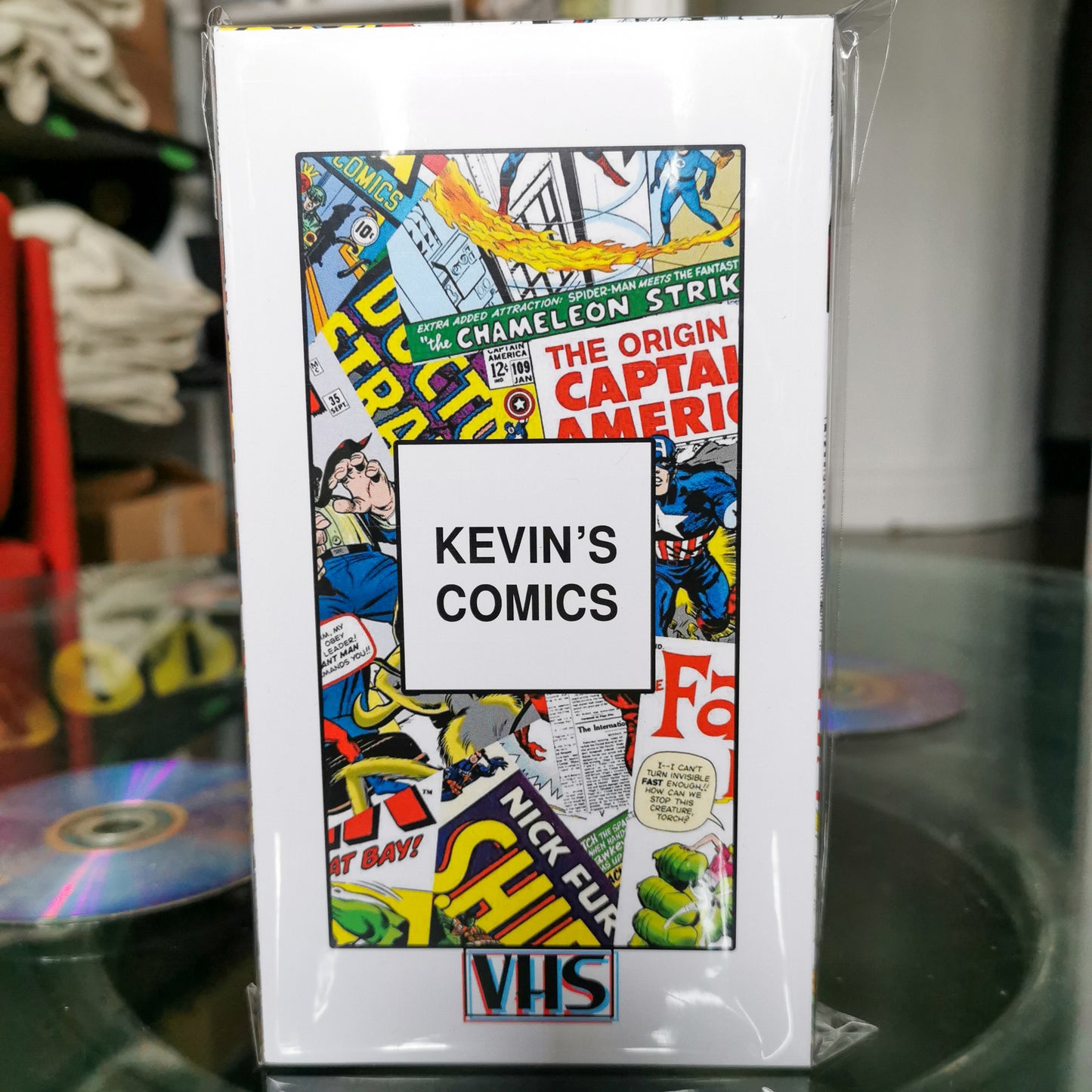 KEVIN'S COMICS - Cassette VHS de collection *ANGLAIS* *SEULEMENT 2*
